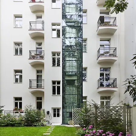 Mama's In Letna Apartamento *